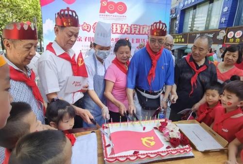 在感情中，女生都喜欢什么类型的男生？游戏画面