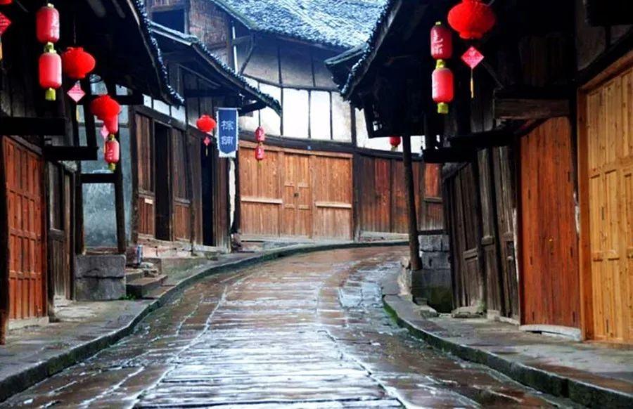 张学友真的唱了《偷心》,画面感太强!“感谢《繁花》让这首歌复活”