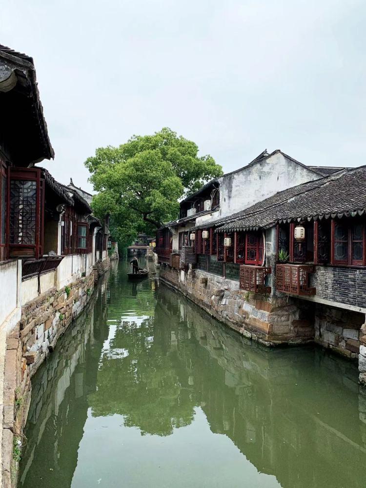 东方证券盘中异动 下午盘快速上涨5.23%